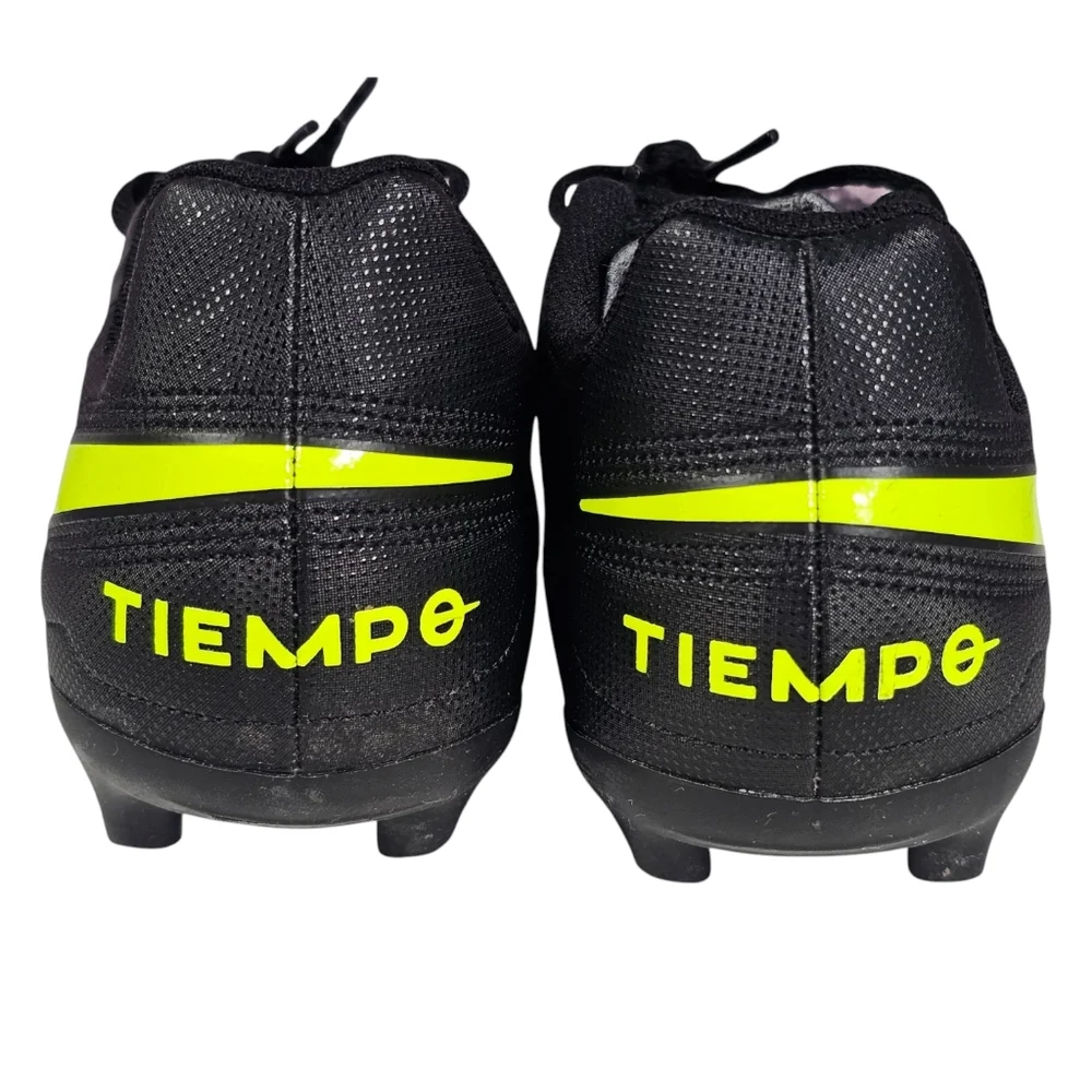 Nike Tiempo Legend‎ 8 Club MG 'Black Volt' (AT5881-070) cleats